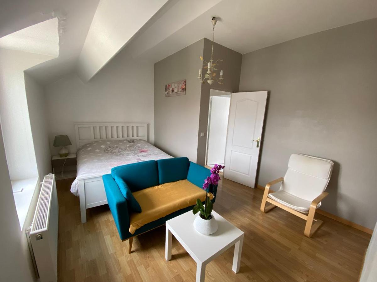 Montry J & C Vacation Home 8 Minutes By Car To Disneyland מראה חיצוני תמונה